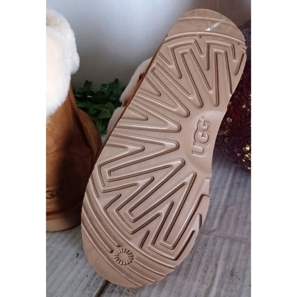 UGG® Pure Classic Short Boot - Color: Chestnut - Picture 6 of 16